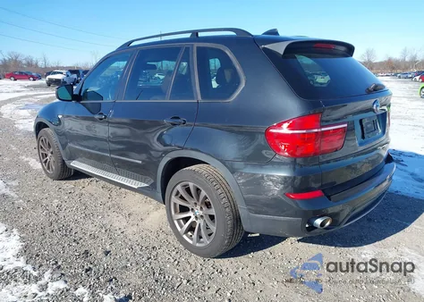 2012 BMW X5 xDrive35D z USA, uszkodzony, nr VIN 5UXZW0C59CL667566